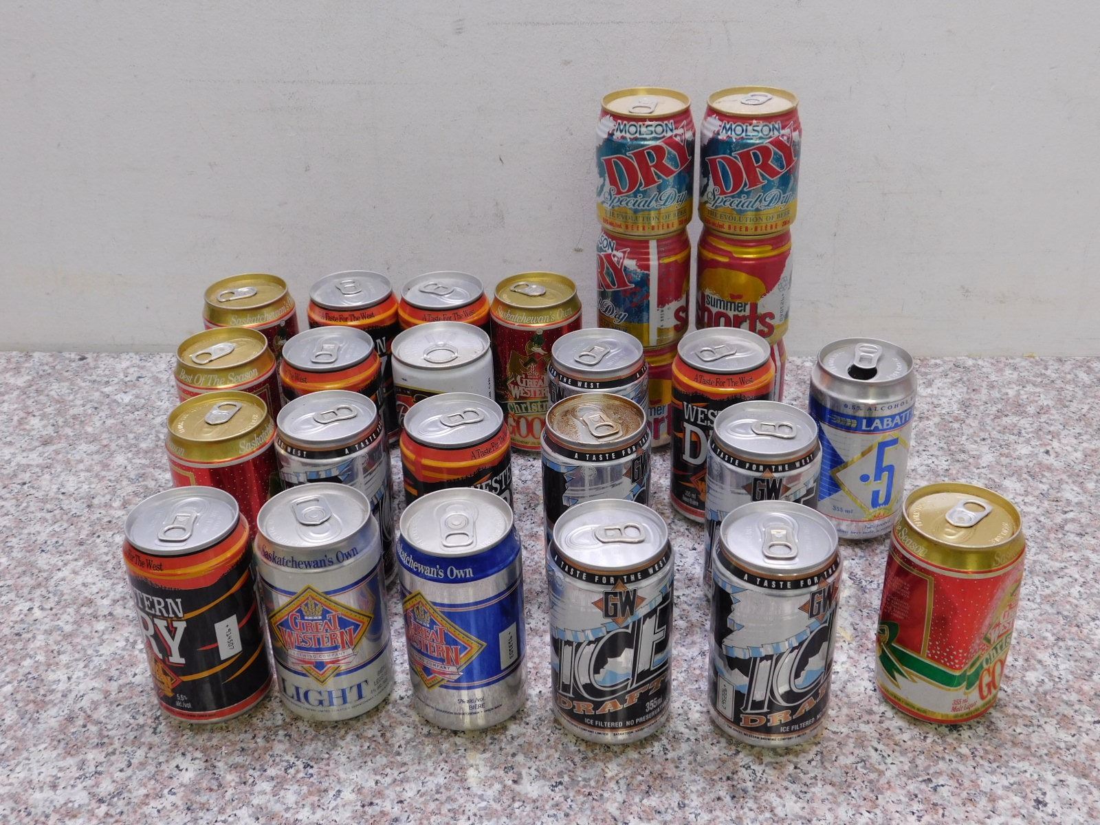 Lot of 27 Vintage Beer Cans Molson Dry Canadian Western Ice Draft ...