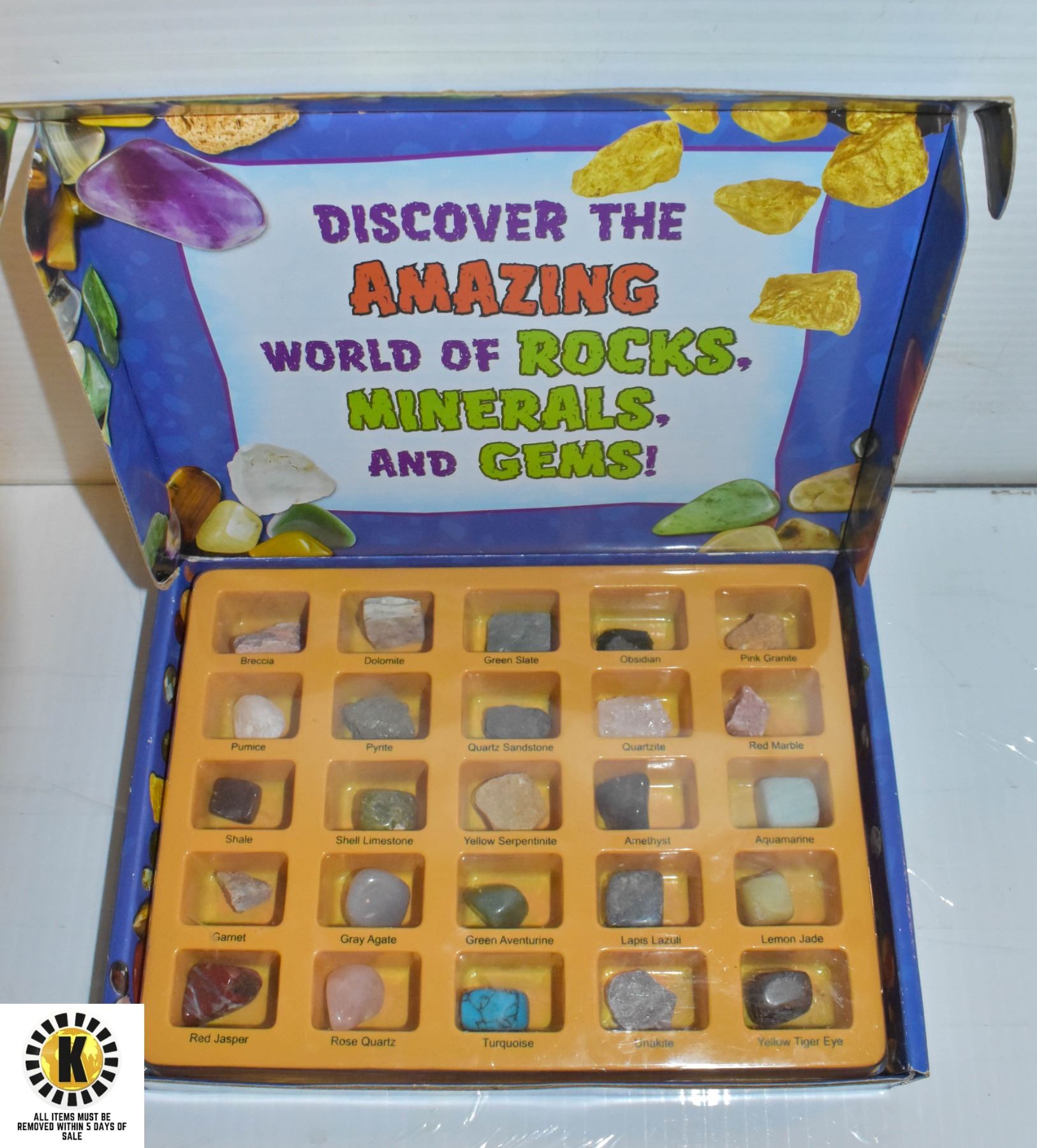 Cool Rocks Box SCHOLASTIC BIG BOX OF COOL ROCKS