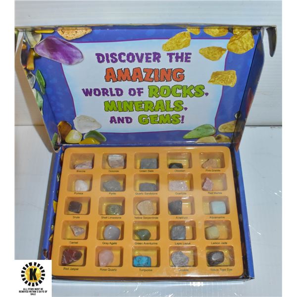 SCHOLASTIC BIG BOX OF COOL ROCKS