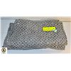 Image 1 : WOMENS GREY SPARKLE INFINITY SCARF