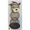 Image 1 : REINDEER HANGING OUTDOOR WILD BIRD FEEDER - NEW