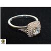 Image 1 : NEW STERLING SILVER SIZE 5.5 MOISSANITE RING