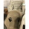 Image 2 : Group of 6 wicker chairs (various sizes)