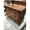 Image 2 : Vintage wooden dresser (approx 40" x 20" x 35 1/2")