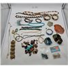 Image 1 : Gemstone Beads and Jewelry