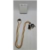 Image 1 : Ivana Trump Antique Pearl Open Necklace