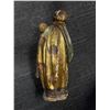 Image 4 : 17th Century Madonna and Child Wood Polychrome And Giltwood Figure