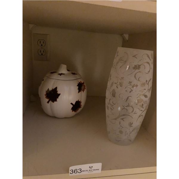 Fall Pumpkin Candle Lanterns & Frosted Vase