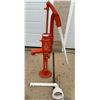 Image 1 : Vintage Well Pump