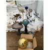 Image 1 : Assortment of Yard Decorations