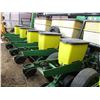 Image 8 : John Deere 6 - row corn planter (Max Emerge Plus) with fertilizer attachment and clearing discs