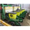Image 9 : John Deere 6 - row corn planter (Max Emerge Plus) with fertilizer attachment and clearing discs