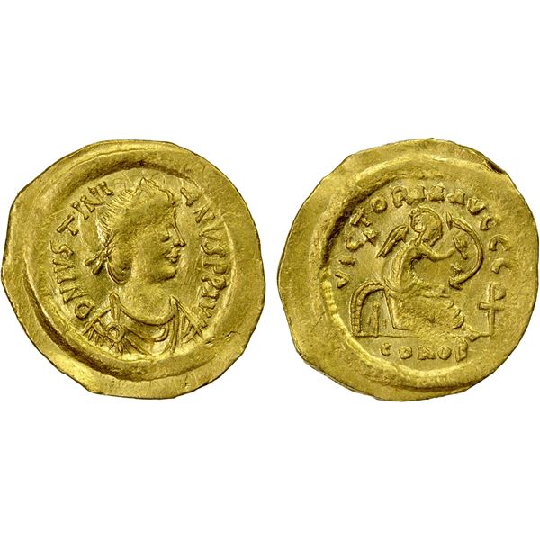 BYZANTINE EMPIRE: Justinian I, 527-565, AV semissis (2.15g), Constantinople, EF-AU