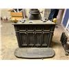 Image 1 : ATLANTA STOVE WORKS FIREPLACE MODEL 2757 MISSING 1 LEG - WOOD BURNING