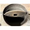 Image 2 : ATLANTA STOVE WORKS FIREPLACE MODEL 2757 MISSING 1 LEG - WOOD BURNING