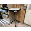 Image 1 : OCTAGON TABLE -23" X 23" X 38"