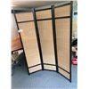 Image 1 : 54" X 60" WICKER/BAMBOO DIVIDER