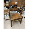 Image 2 : ANTIQUE OAK WOODEN CHAIR