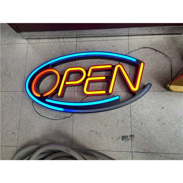 ILLUMINATED OPEN SIGN