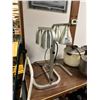 Image 2 : 2 ASSORTED DUAL LAMP ELECTRIC FOOD WARMERS