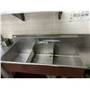 Image 2 : COMMERCIAL STAINLESS STEEL 3 WELL DISHWASH SINK AND DRYING TABLE