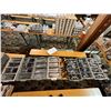 Image 1 : LOT OF ASSORTED SILVERWARE, KNIVES AND SILVERWARE ORGANIZERS