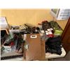 Image 2 : LOT OF ASSORTED OFFICE SUPPLIES