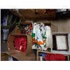 Image 8 : LARGE LOT OF ASSORTED HOLIDAY DECORATIONS