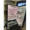 Image 2 : BLACK 2 DOOR FRIDGE/FREEZER