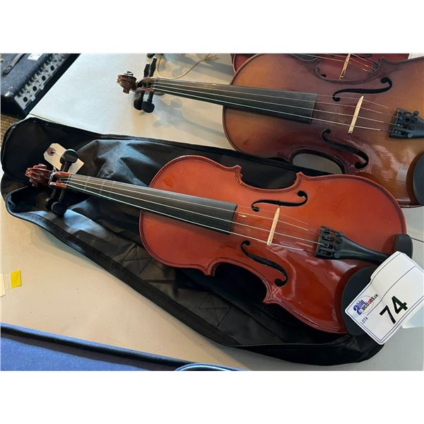 MENZEL 3/4 VIOLIN IN CARRY BAG - LOOKS NEW - NO BOW