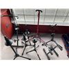Image 1 : APPROX 8 ASSTD INSTRUMENT STANDS
