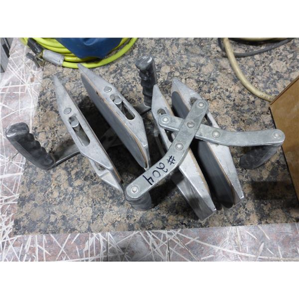 2- Granite carrying clamps