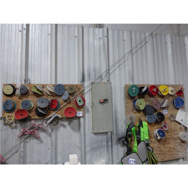 Qty of polishing pads, backer pads and corner clamps