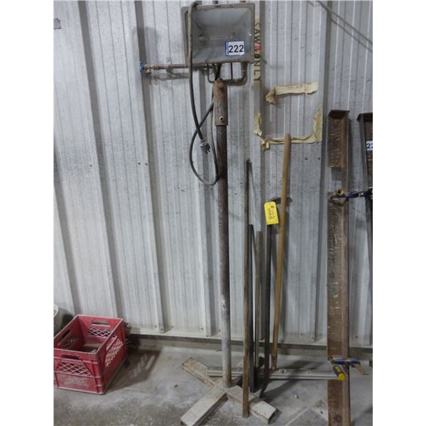Spotlight c/w stand, squeegee and wrecking bars