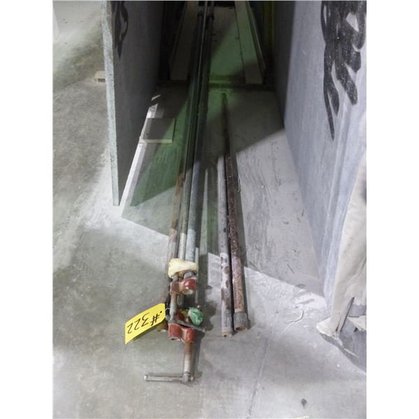 Approx. 4- 8' clamps