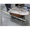 Image 1 : Wheel barrow