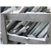 Image 2 : Crate of smalls pieces of granite, marble & quartz (various sizes)