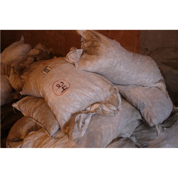 Approx. 24 bags of terrazzo chips (Botti, venetian chips) Selling by the Pallet