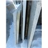 Image 5 : 8- Slabs, Various sizes  x 1 1/4" thick, Granite and Quartz (various colors)