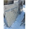 Image 6 : 5- Slabs, Various sizes x 1 1/4" thick, Bianco romano, Bianco Antico Granite and other various color