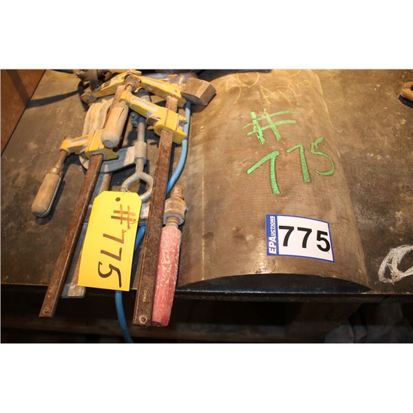 Approx. 30 lb curved steel, 4- clamps and apron