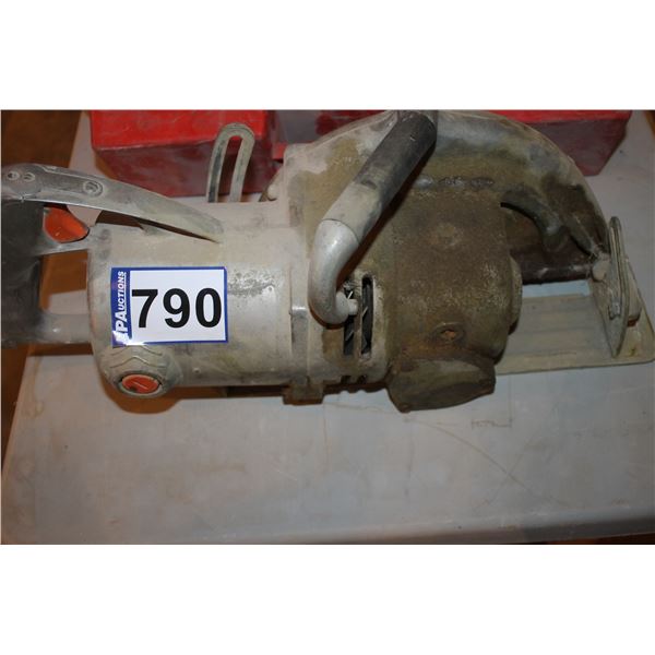 Elec. Saw c/w metal case (working)