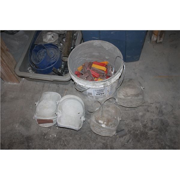 Knee pads, hose, steel stand and misc.