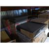 Image 3 : Pallet of 12" x 12" porcelain tiles and 6" x 6" ceramic tiles (various colors)