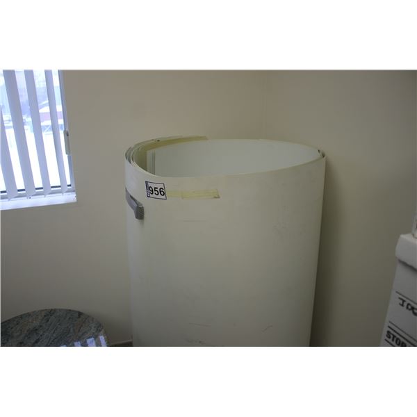 Approx. 7- sheets of plastic, 102" x 48"