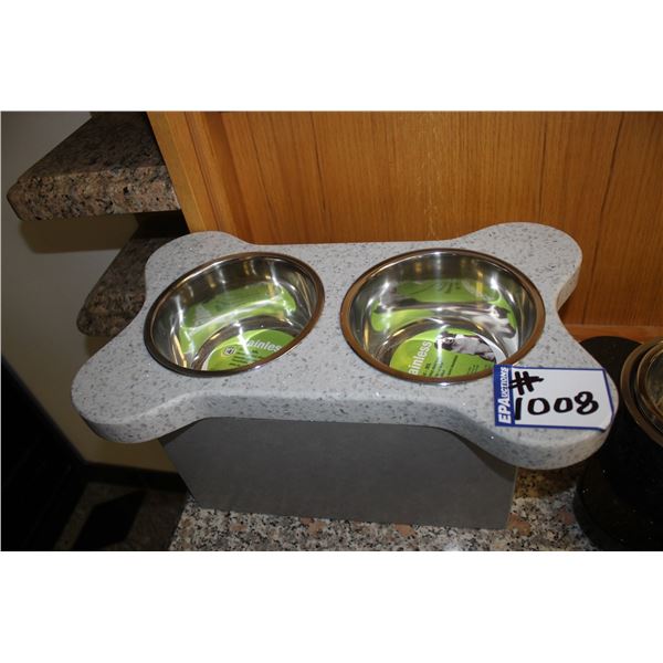 Dog bowls & stand (white)