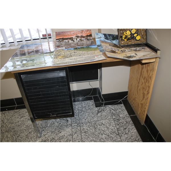 6- Laminated pictures, small tape measures and stand