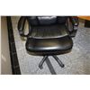 Image 2 : Black swivel chair (Can not be removed until Feb 11th)