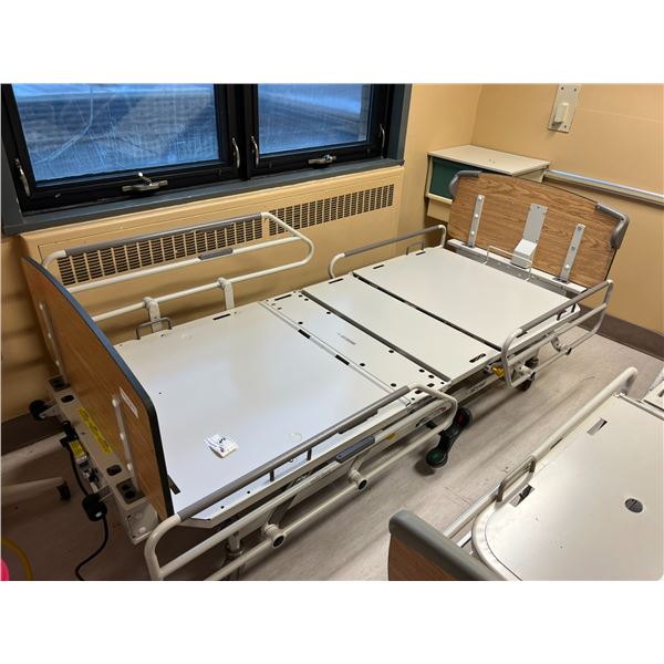 STRYKER MODEL FL23E ELECTRIC CONTROLLED HOSPITAL BED - WORKING
