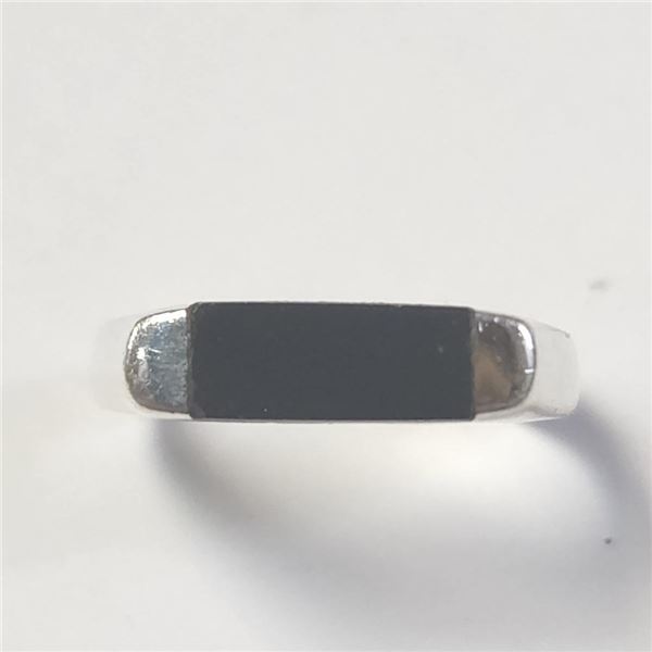 Silver Black Onyx Ring (~Size )(Ring is resizable for $40) (~length inches), Suggested Retail Value 